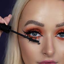 Top 40 Halloween Eye Makeup Ideas to Elevate Your Look in 2024